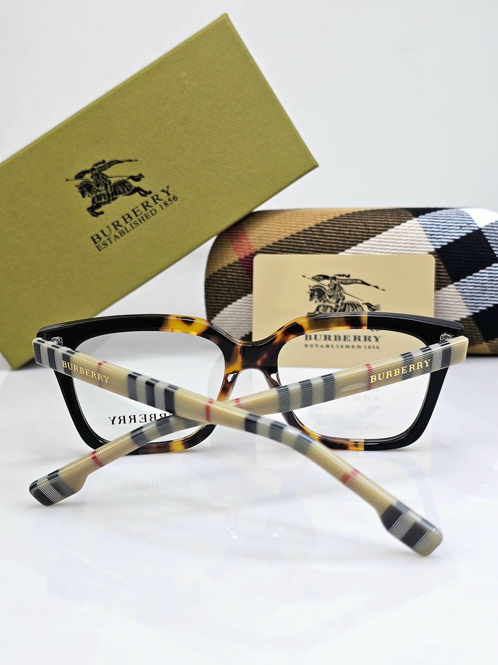 BB EYEWEAR
