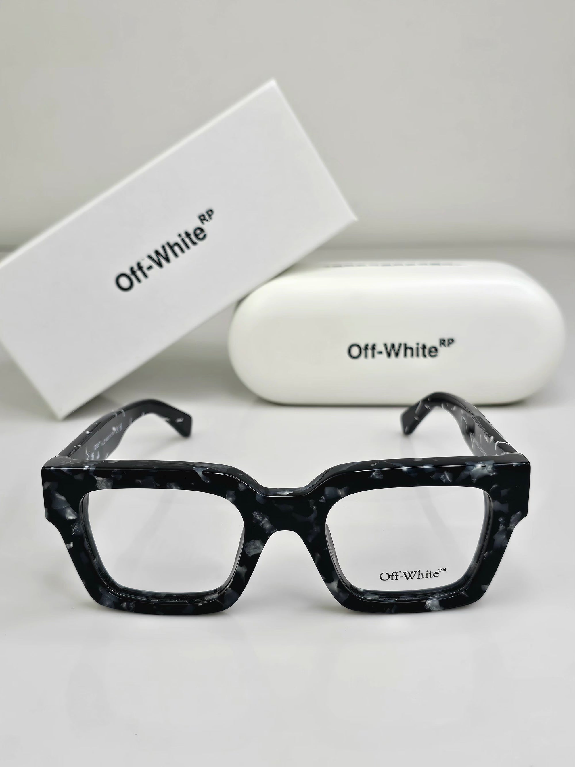 OFF WHITE LUXURY