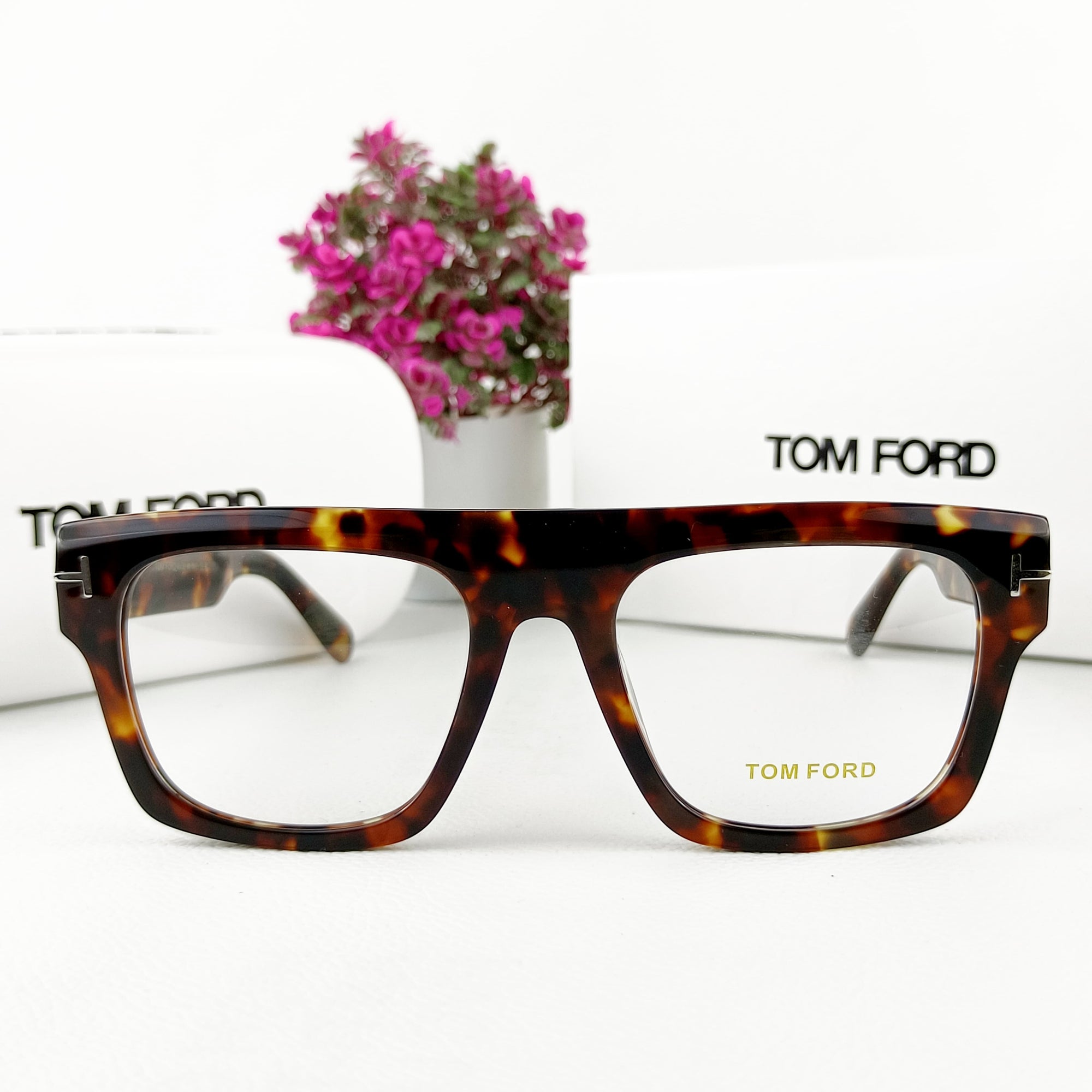 TOM FORD EYEWEAR