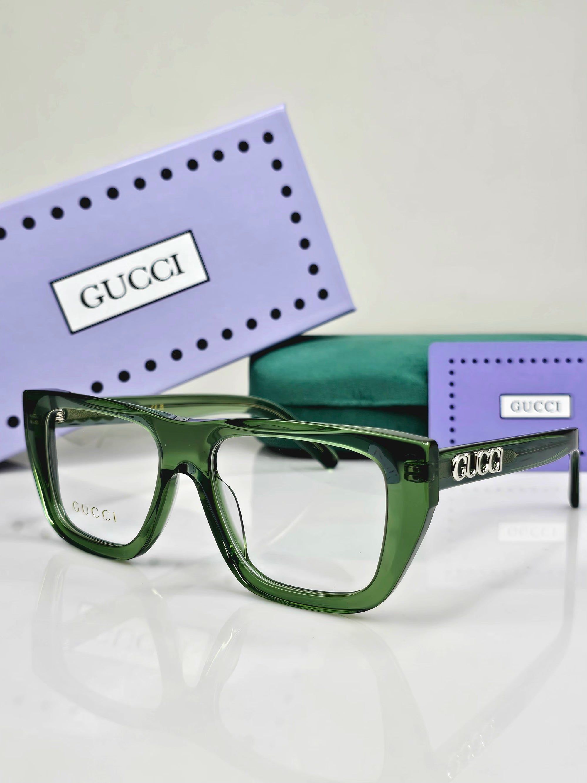 GUCCI EYEWEAR